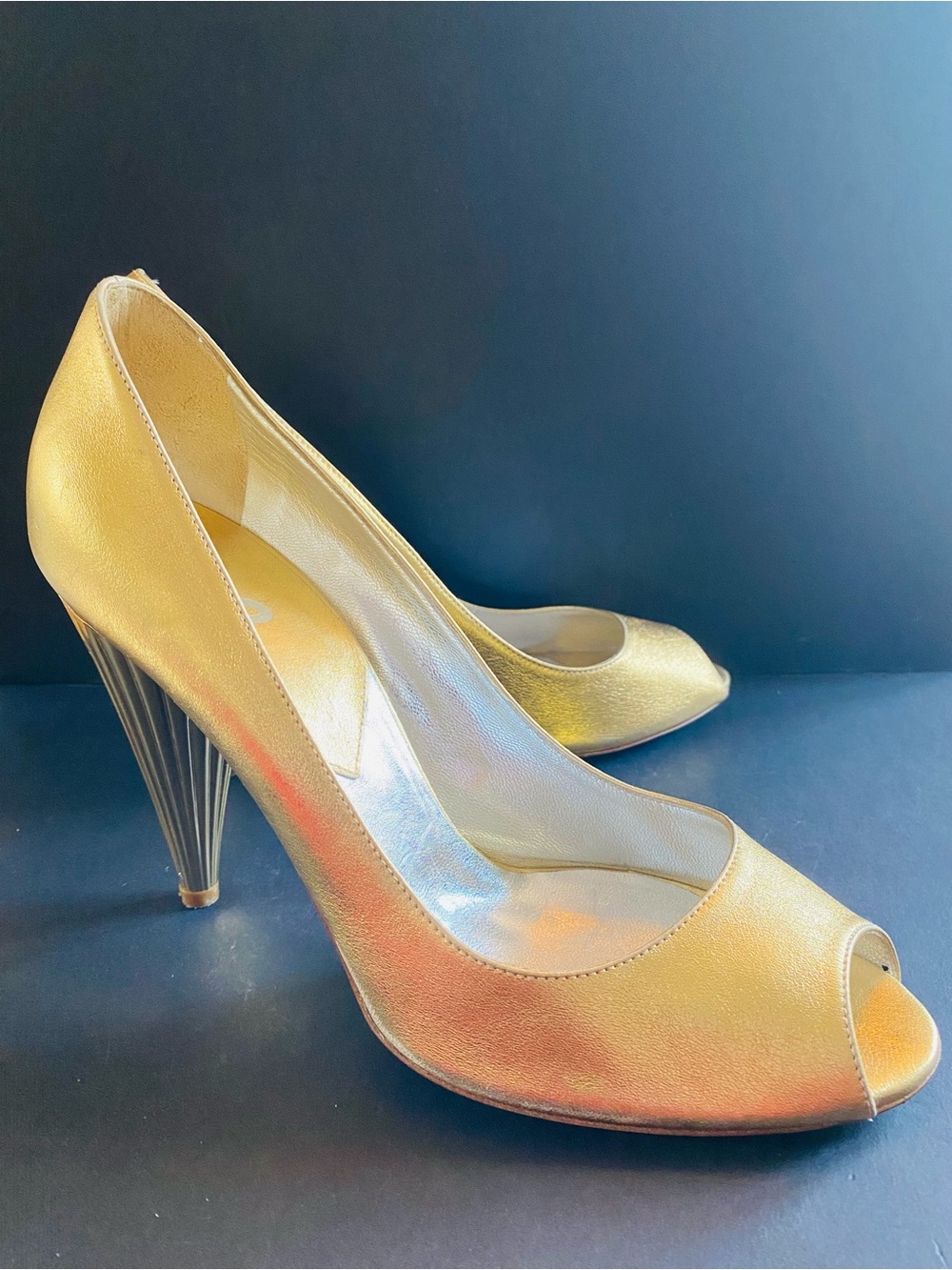 🛍️Dolce & Gabbana Authentic Vintage Metallic Gold High Heels W/Box & Dust Cover